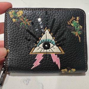 Coach Pyramid Eye Zip Wallet 👁️